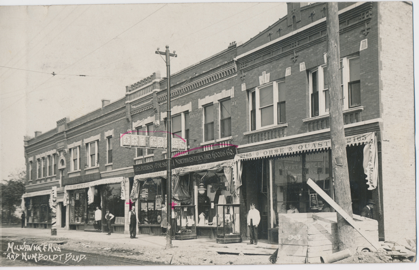 Check Out These Remarkable Photos of Logan Square in the Early 1900s